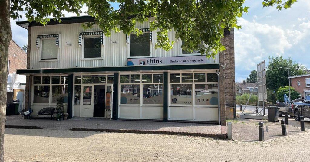 Bomb x Eltink Naaimachines - winkel Arnhem