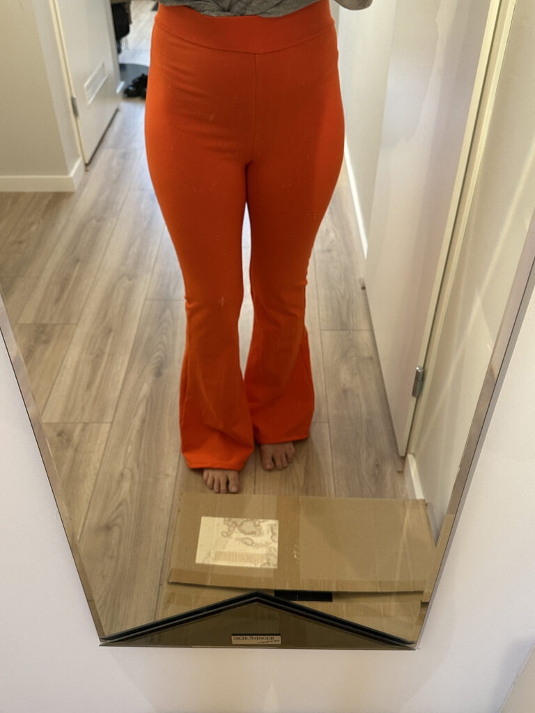 Ik heb de flaired pants gemaakt voor Koningsdag!