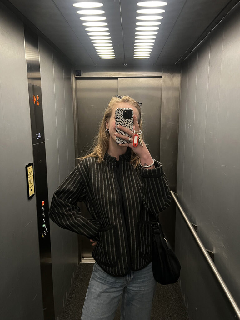 Ik heb nu al 2 verschillende varianten van jullie reversible jacket patroon gemaakt, ik ben er zó blij mee 😍