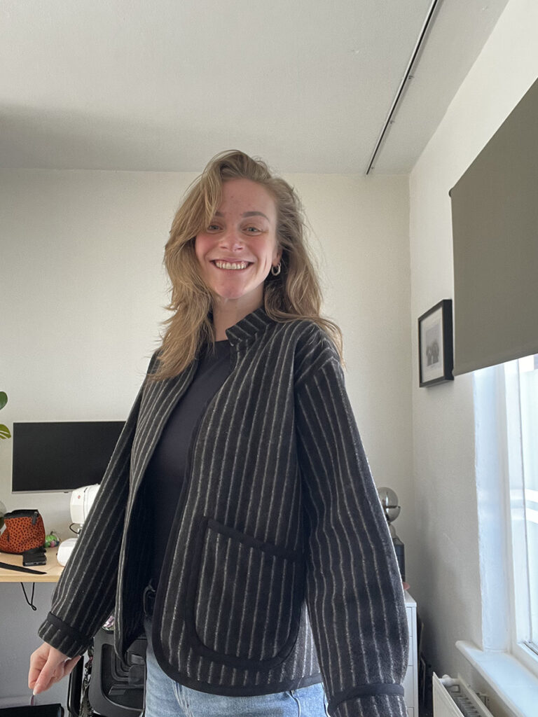 Ik heb nu al 2 verschillende varianten van jullie reversible jacket patroon gemaakt, ik ben er zó blij mee 😍