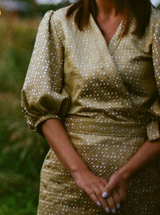 Bomb-naaipatroon-wrap-blouse-zelf-naaien-bibian